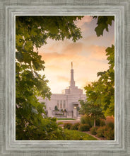 Load image into Gallery viewer, Reno Gardens
