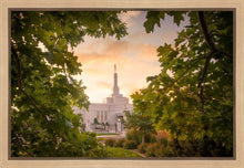 Load image into Gallery viewer, Reno Gardens
