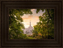 Load image into Gallery viewer, Reno Gardens

