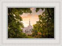 Load image into Gallery viewer, Reno Gardens
