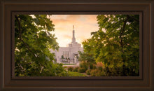 Load image into Gallery viewer, Reno Gardens
