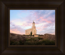 Load image into Gallery viewer, Cedar City Spring
