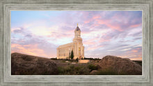 Load image into Gallery viewer, Cedar City Spring
