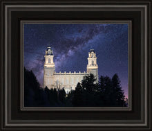 Load image into Gallery viewer, Manti Celestial
