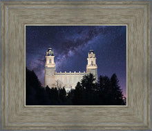 Load image into Gallery viewer, Manti Celestial
