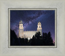 Load image into Gallery viewer, Manti Celestial
