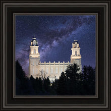 Load image into Gallery viewer, Manti Celestial
