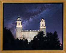 Load image into Gallery viewer, Manti Celestial
