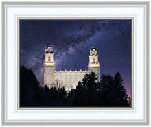 Load image into Gallery viewer, Manti Celestial
