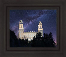 Load image into Gallery viewer, Manti Celestial
