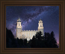 Load image into Gallery viewer, Manti Celestial

