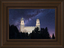 Load image into Gallery viewer, Manti Celestial

