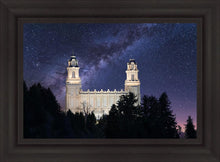 Load image into Gallery viewer, Manti Celestial
