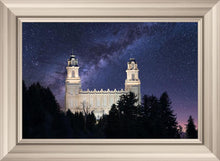 Load image into Gallery viewer, Manti Celestial
