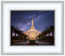 Load image into Gallery viewer, Gilbert Celestial
