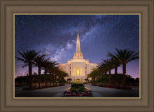 Load image into Gallery viewer, Gilbert Celestial
