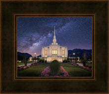 Load image into Gallery viewer, Ogden Celestial
