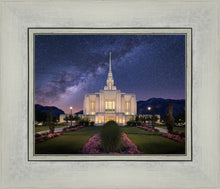 Load image into Gallery viewer, Ogden Celestial
