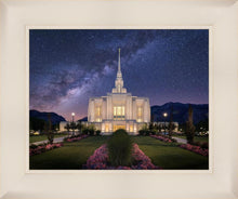Load image into Gallery viewer, Ogden Celestial
