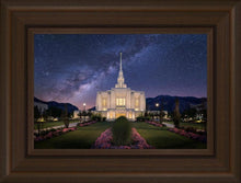 Load image into Gallery viewer, Ogden Celestial
