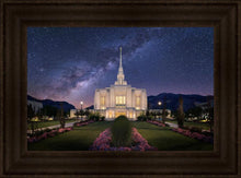 Load image into Gallery viewer, Ogden Celestial
