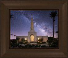 Load image into Gallery viewer, Redlands Celestial
