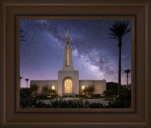 Load image into Gallery viewer, Redlands Celestial
