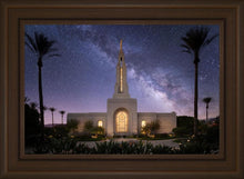 Load image into Gallery viewer, Redlands Celestial
