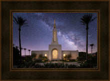 Load image into Gallery viewer, Redlands Celestial

