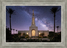 Load image into Gallery viewer, Redlands Celestial
