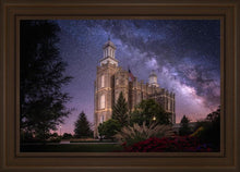 Load image into Gallery viewer, Logan Celestial
