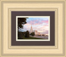 Load image into Gallery viewer, Bountiful Pastel Light
