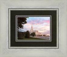 Load image into Gallery viewer, Bountiful Pastel Light
