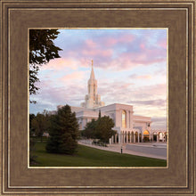 Load image into Gallery viewer, Bountiful Pastel Light
