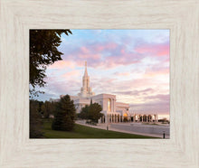 Load image into Gallery viewer, Bountiful Pastel Light
