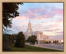 Load image into Gallery viewer, Bountiful Pastel Light
