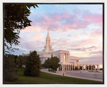 Load image into Gallery viewer, Bountiful Pastel Light
