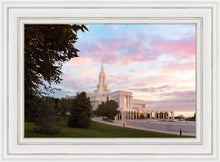 Load image into Gallery viewer, Bountiful Pastel Light
