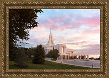 Load image into Gallery viewer, Bountiful Pastel Light
