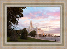 Load image into Gallery viewer, Bountiful Pastel Light
