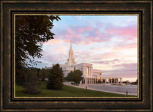 Load image into Gallery viewer, Bountiful Pastel Light
