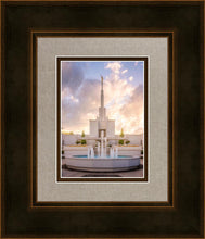 Load image into Gallery viewer, Denver Spiritual Glow
