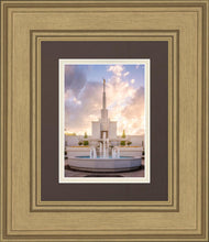 Load image into Gallery viewer, Denver Spiritual Glow
