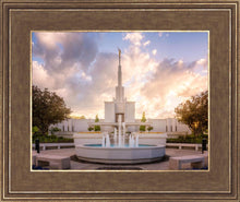 Load image into Gallery viewer, Denver Spiritual Glow
