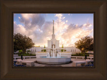 Load image into Gallery viewer, Denver Spiritual Glow
