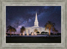 Load image into Gallery viewer, Orlando Celestial
