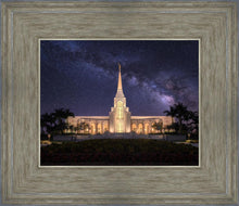 Load image into Gallery viewer, Fort Lauderdale Celestial
