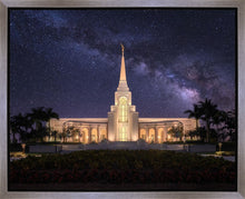 Load image into Gallery viewer, Fort Lauderdale Celestial
