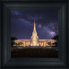 Load image into Gallery viewer, Fort Lauderdale Celestial
