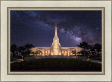 Load image into Gallery viewer, Fort Lauderdale Celestial
